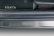 Комплект накладок на пороги с именем модели LADA VESTA SW/SW Cross